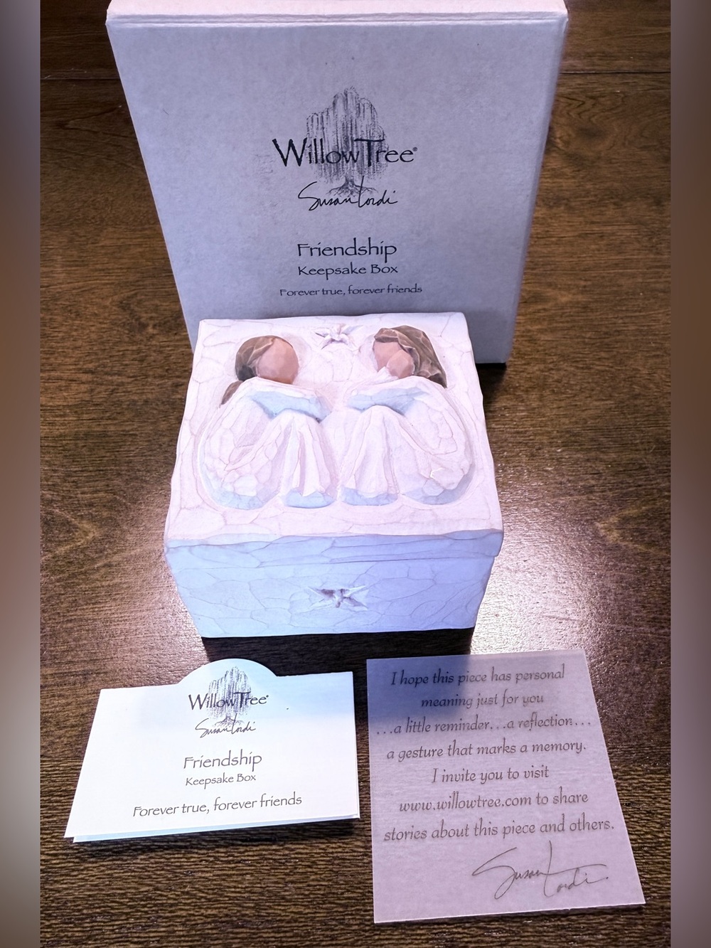 Willow Tree "Friendship" Keepsake Box 2003 Susan Lordi DEMDACO NIB Complete Card